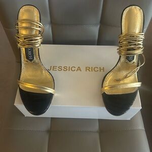 Jessica Rich Gold and Black Heels